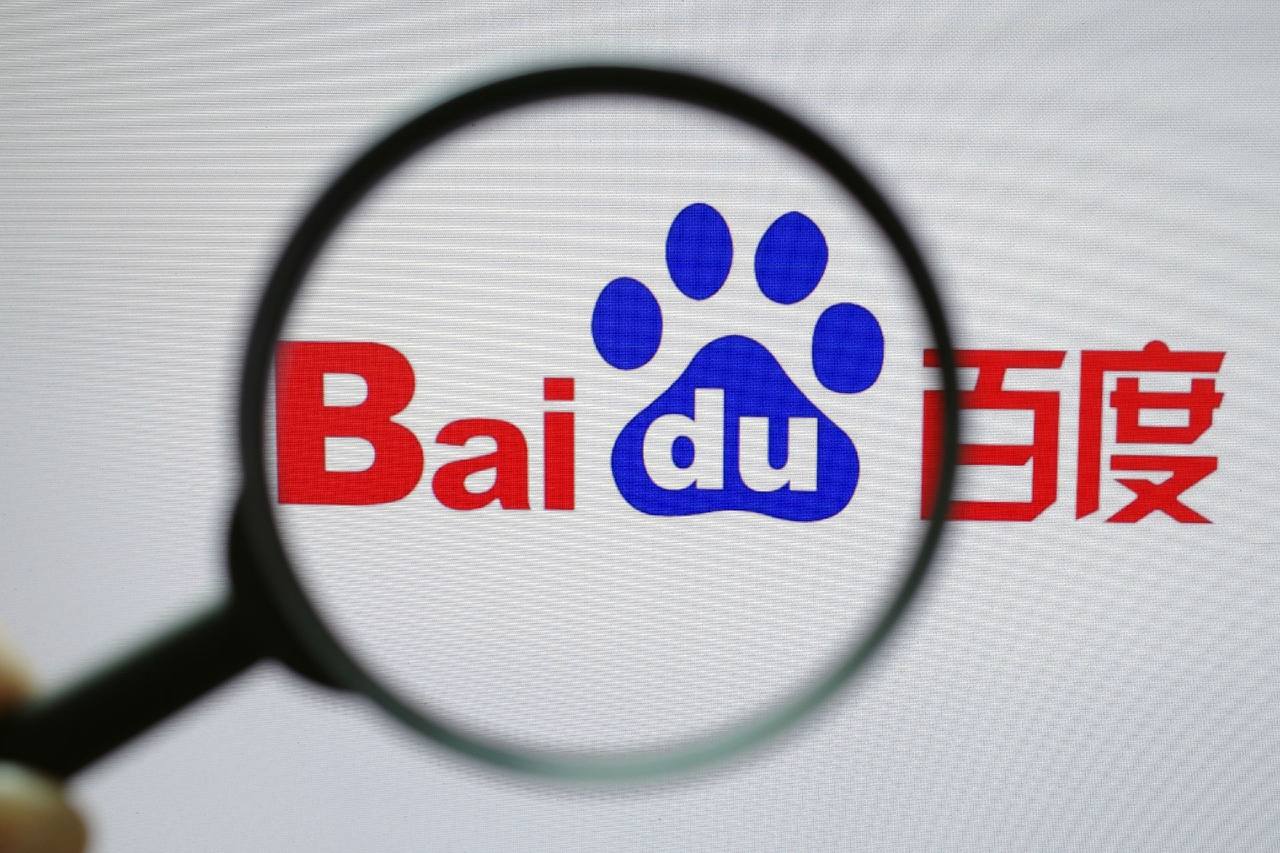 布瑞吉所有不动产都写的胡佳名字